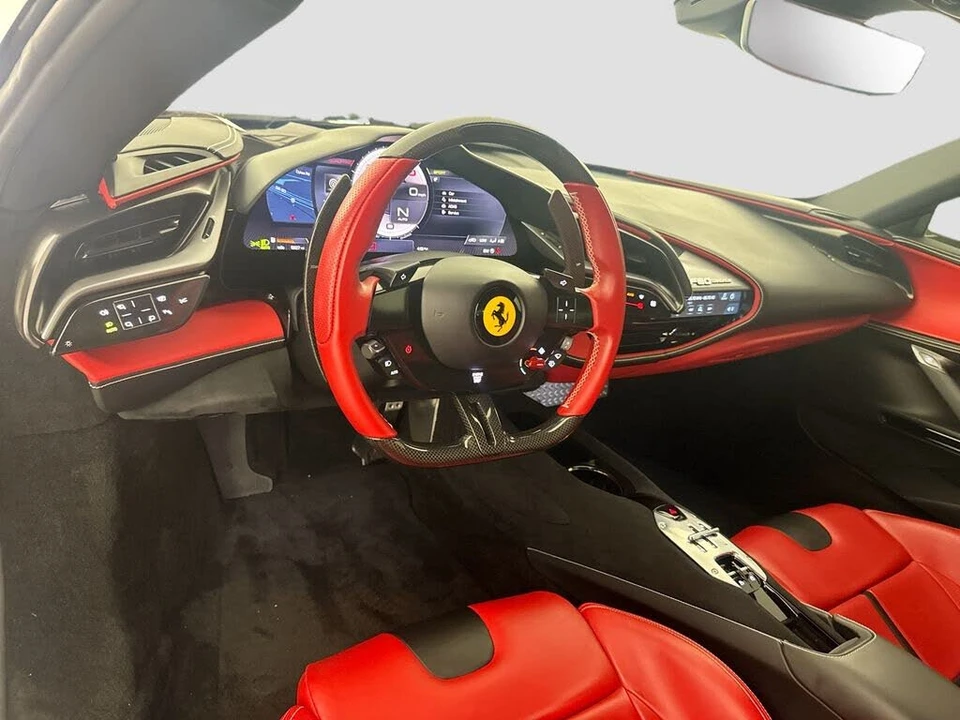 2022 Ferrari SF90 Stradale - Image 9 of 31
