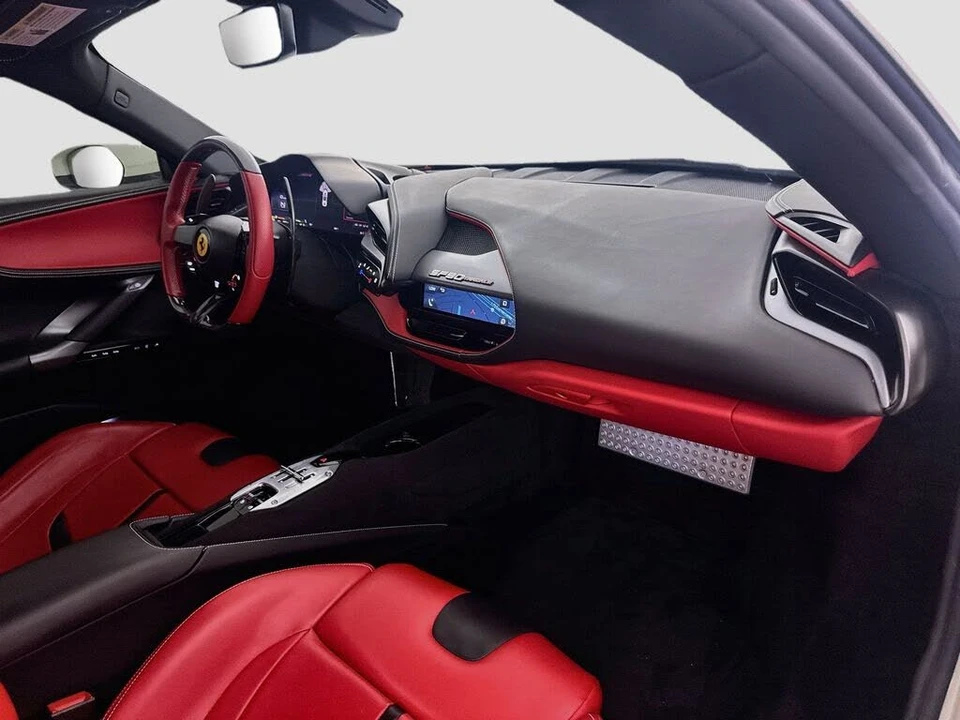2022 Ferrari SF90 Stradale - Image 30 of 31
