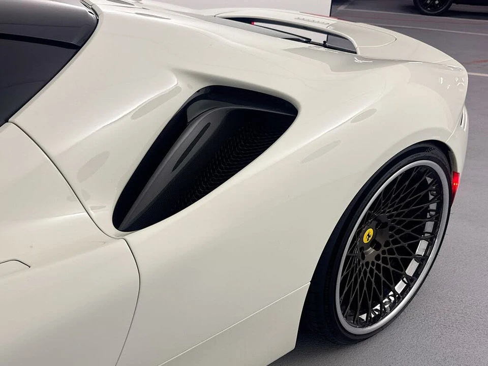 2022 Ferrari SF90 Stradale - Image 26 of 31