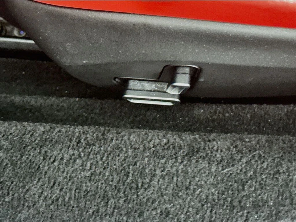 2022 Ferrari SF90 Stradale - Image 21 of 31