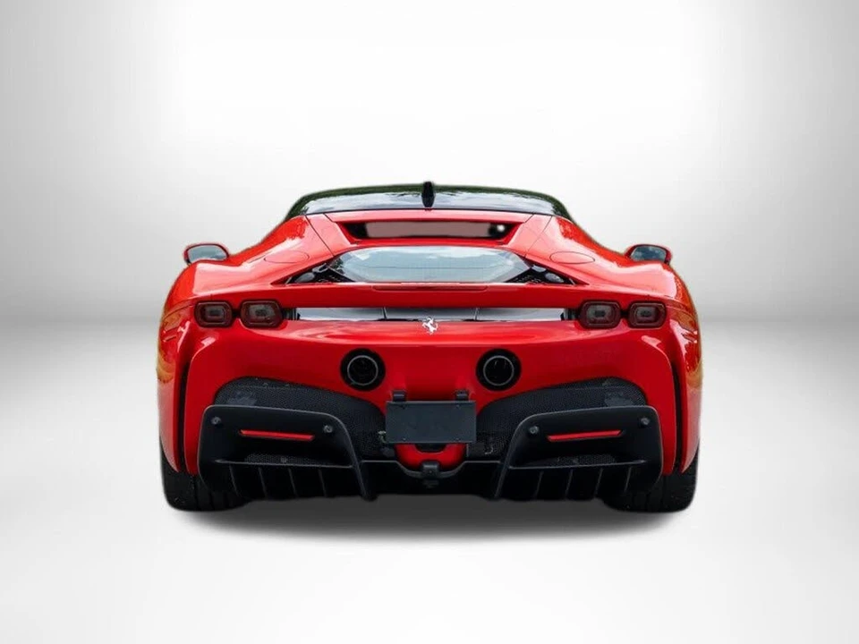2022 Ferrari SF90 Stradale - Image 8 of 31