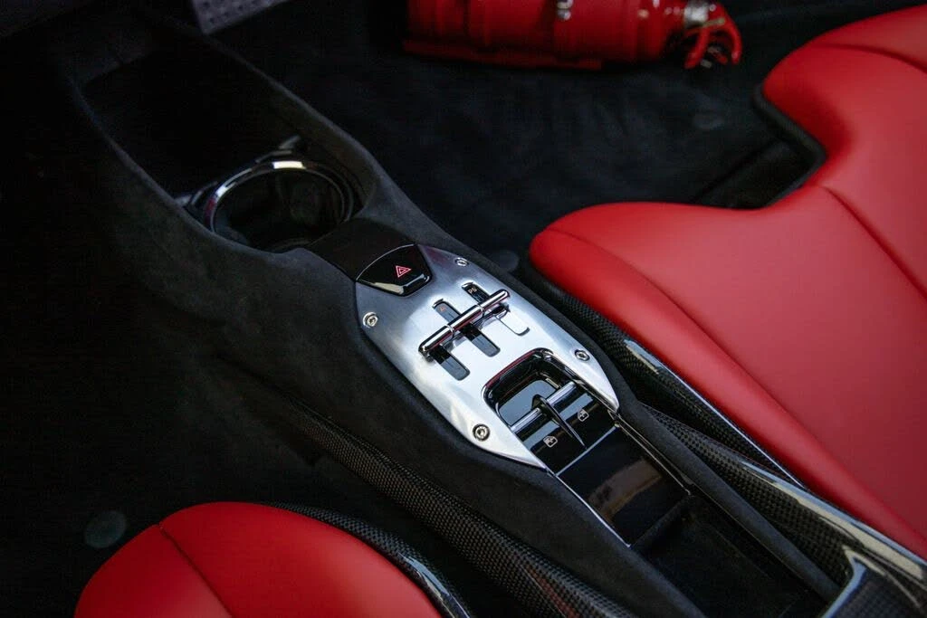2022 Ferrari SF90 Stradale - Image 19 of 31