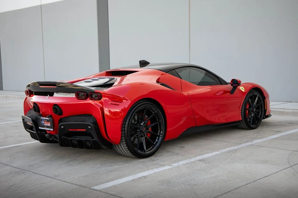 2022 Ferrari SF90 Stradale - Image 16 of 31