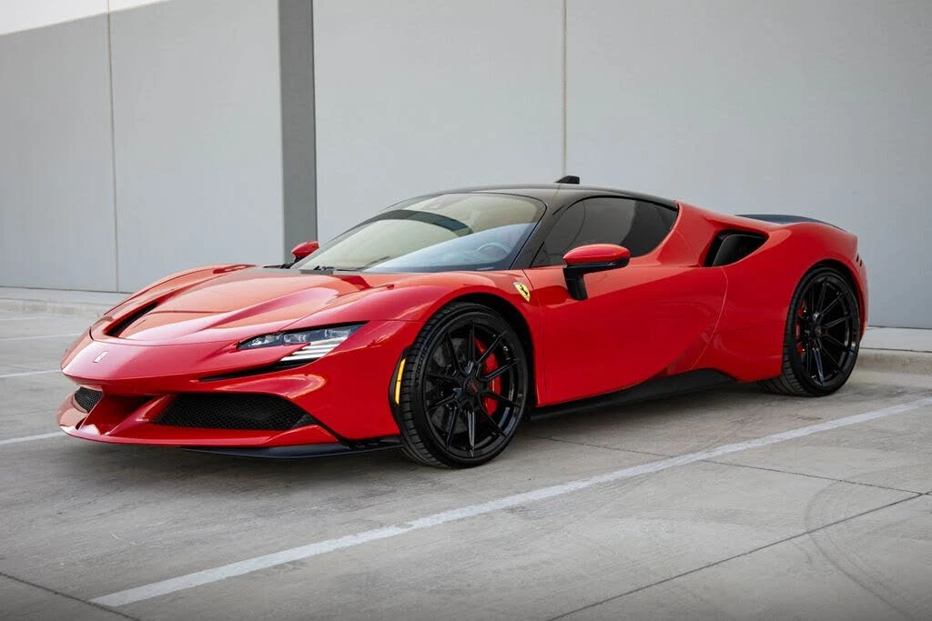 2022 Ferrari SF90 Stradale - Image 7 of 31