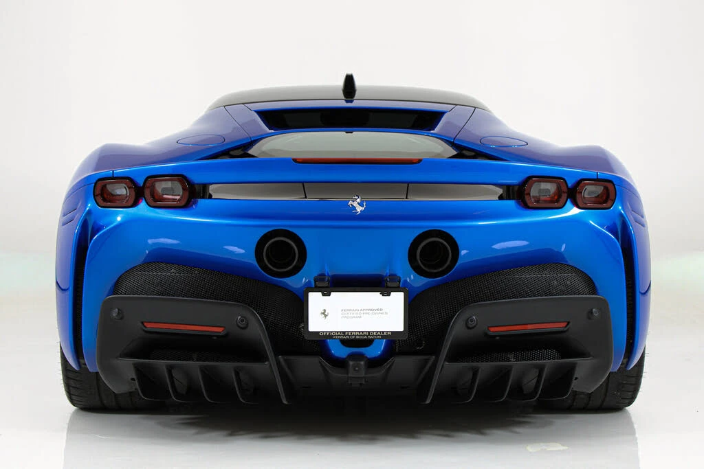 2022 Ferrari SF90 Stradale - Image 7 of 31
