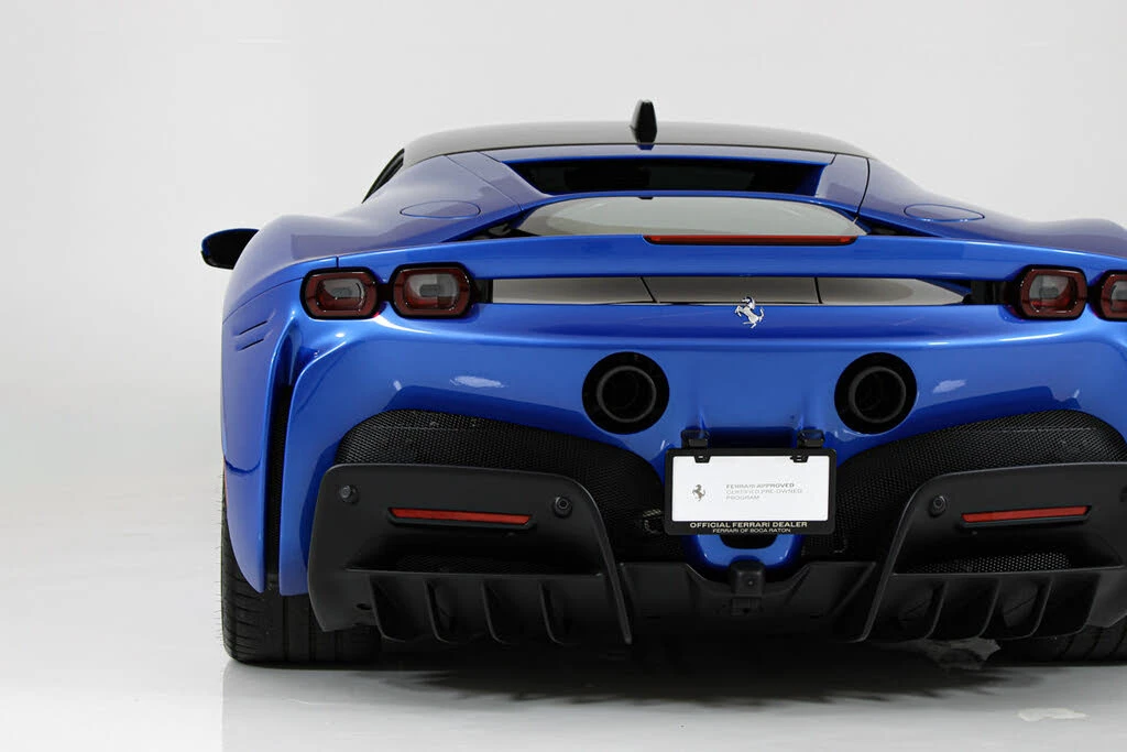 2022 Ferrari SF90 Stradale - Image 20 of 31