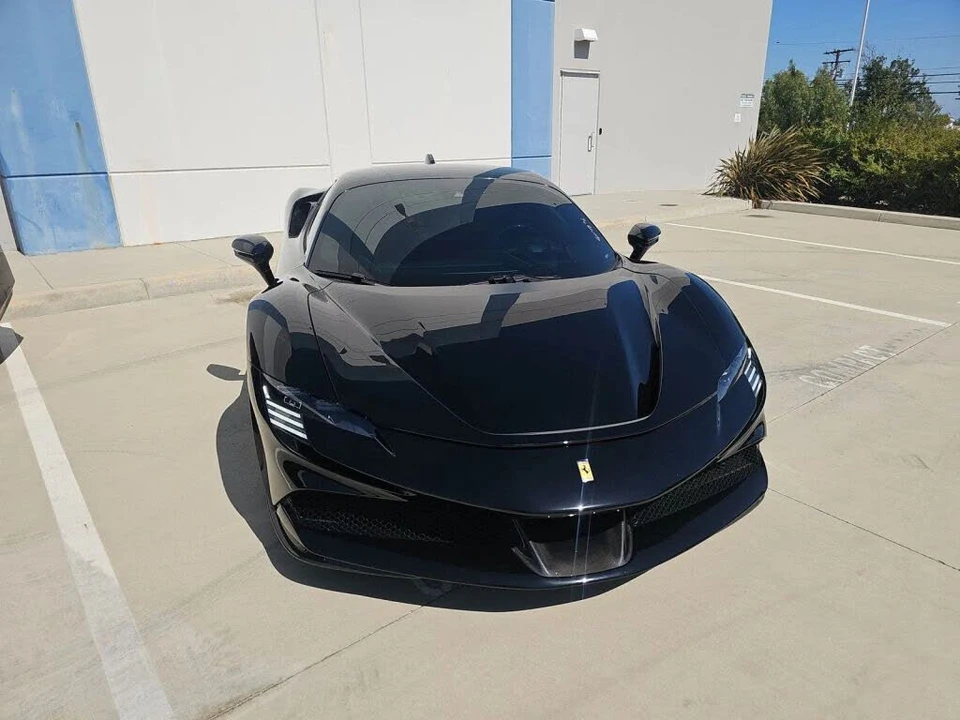 2022 Ferrari SF90 Stradale - Image 2 of 20