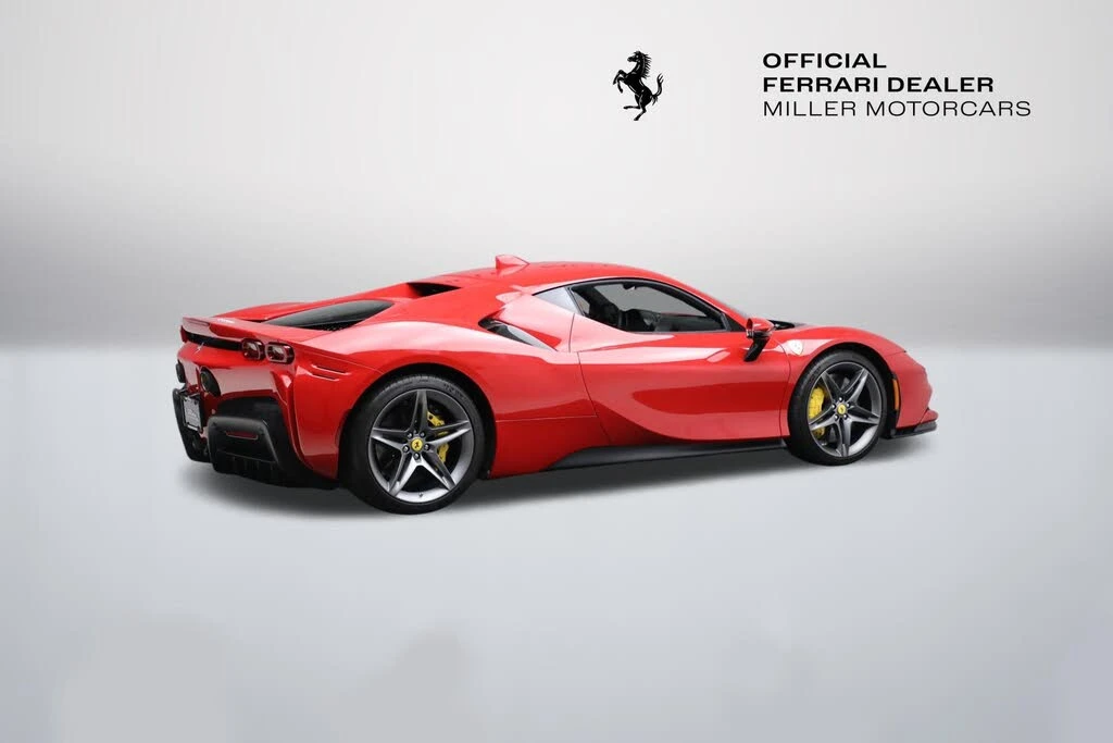 2022 Ferrari SF90 Stradale - Image 9 of 28