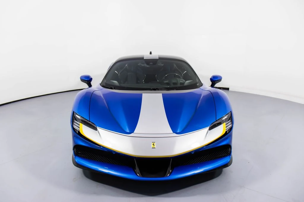 2022 Ferrari SF90 Stradale - Image 17 of 31