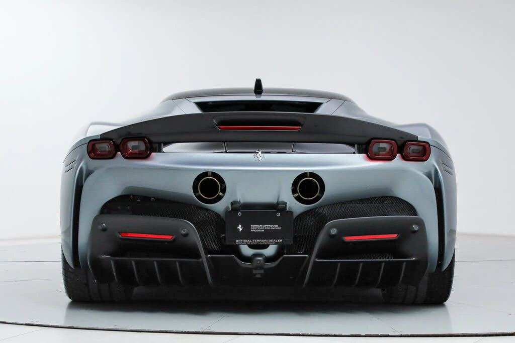 2022 Ferrari SF90 Stradale - Image 8 of 31