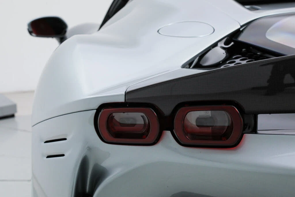 2022 Ferrari SF90 Stradale - Image 22 of 31