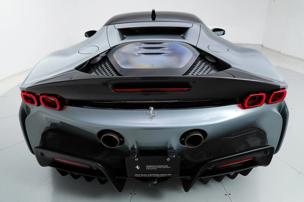 2022 Ferrari SF90 Stradale - Image 24 of 31