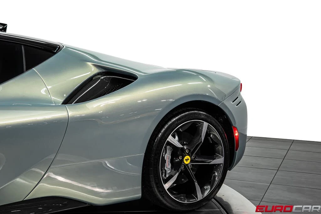 2022 Ferrari SF90 Stradale - Image 16 of 31