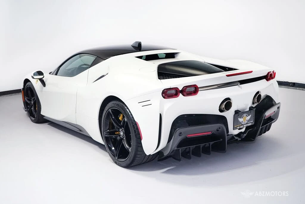 2022 Ferrari SF90 Stradale - Image 7 of 31