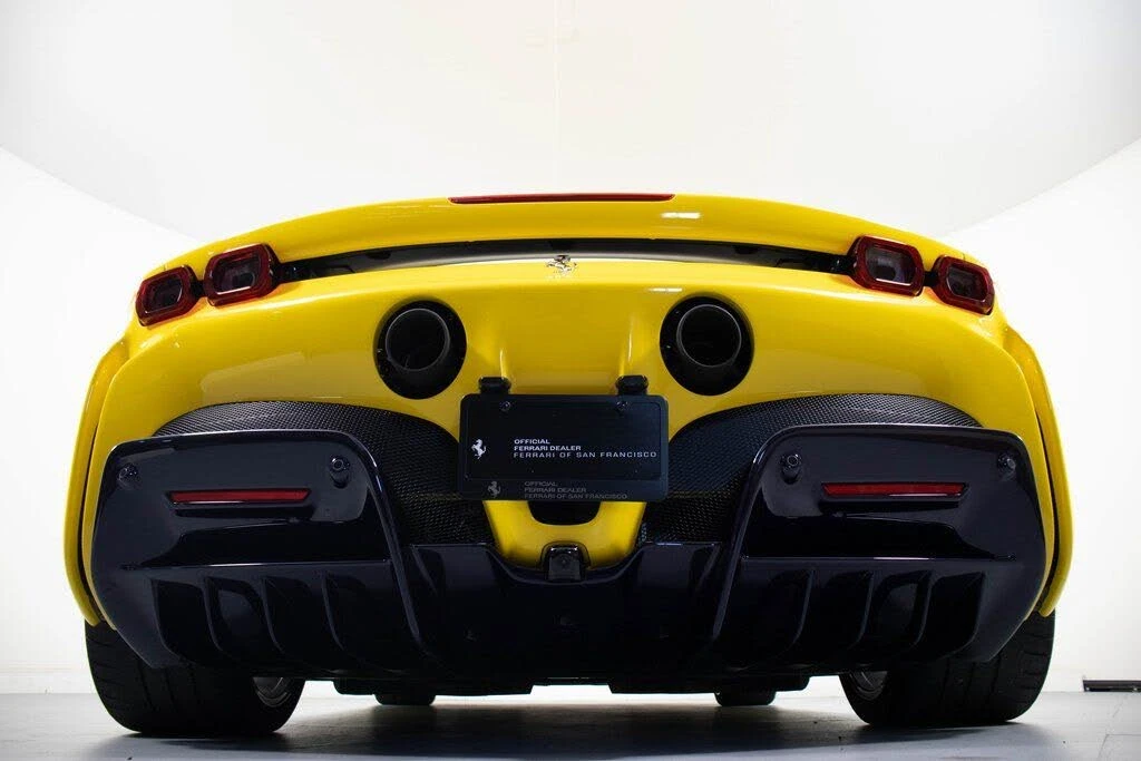 2022 Ferrari SF90 Stradale - Image 24 of 31