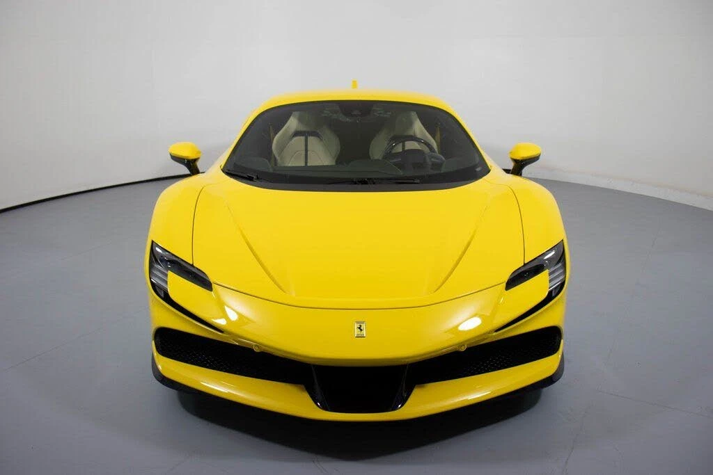 2022 Ferrari SF90 Stradale - Image 17 of 31