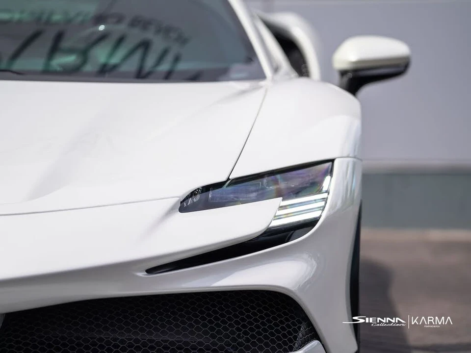 2022 Ferrari SF90 Stradale - Image 16 of 31