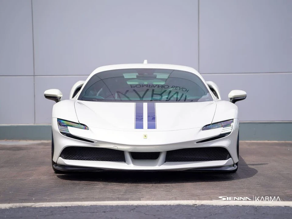 2022 Ferrari SF90 Stradale - Image 14 of 31