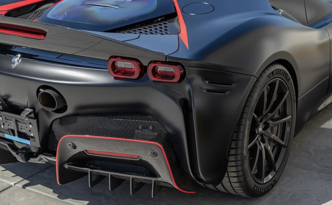2022 Ferrari SF90 Stradale - Image 26 of 31