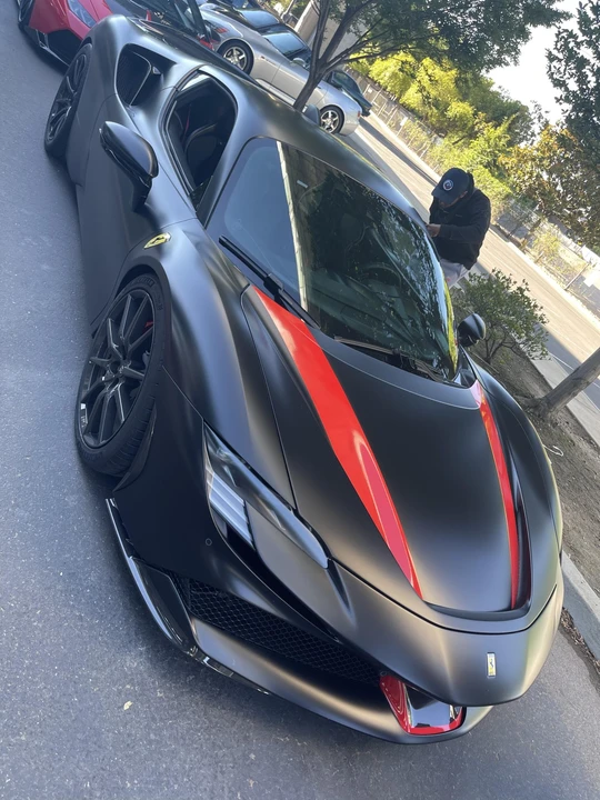 2022 Ferrari SF90 Stradale - Image 27 of 31