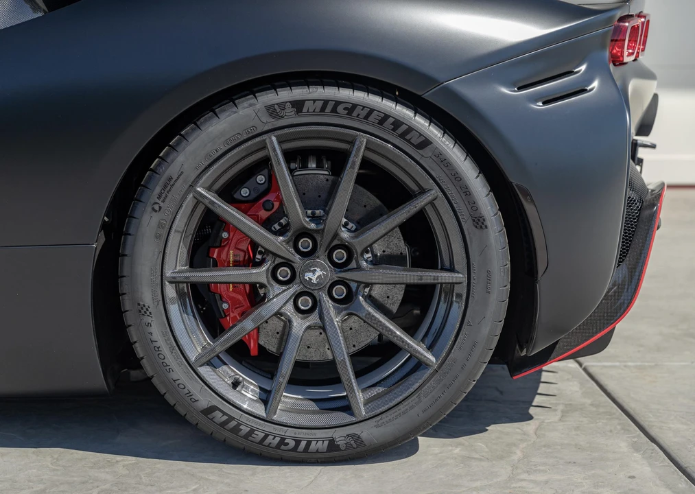 2022 Ferrari SF90 Stradale - Image 22 of 31