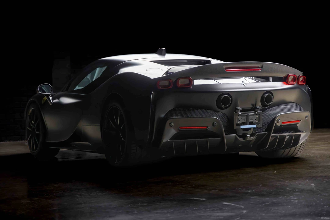 2022 Ferrari SF90 Stradale - Image 18 of 31