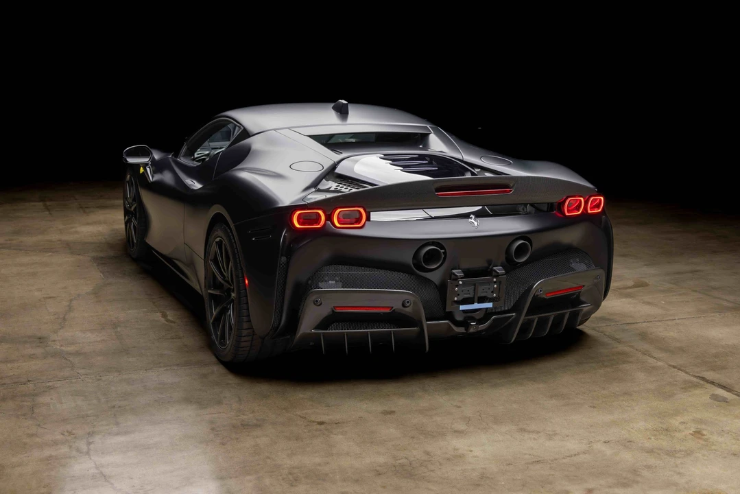 2022 Ferrari SF90 Stradale - Image 17 of 31