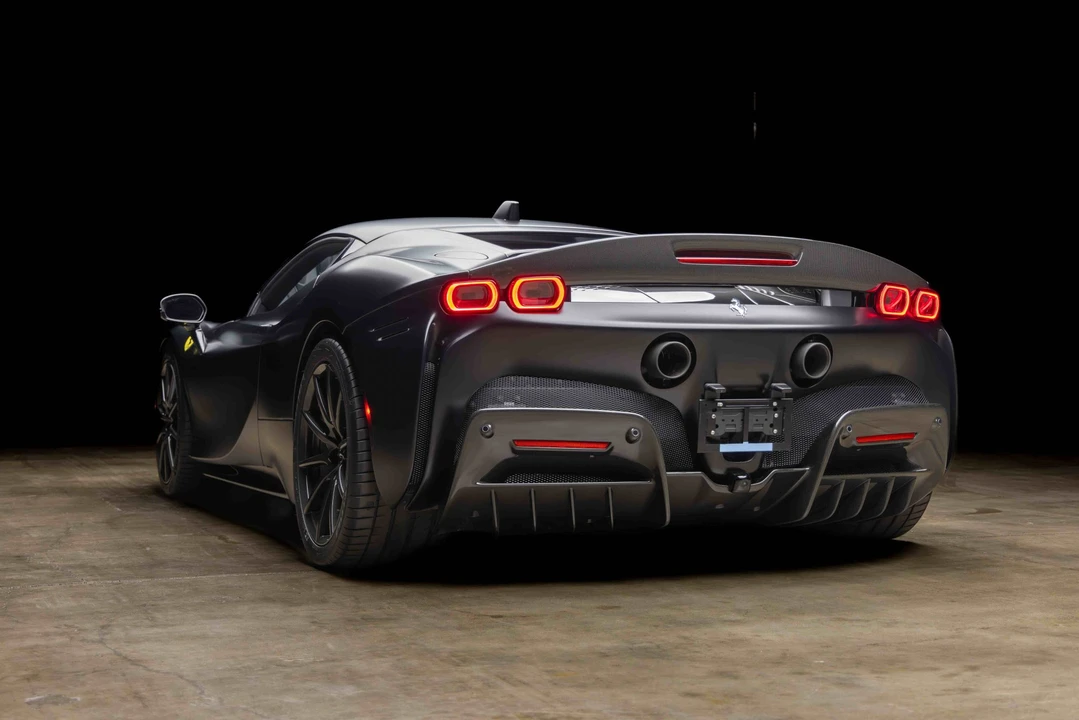 2022 Ferrari SF90 Stradale - Image 19 of 31