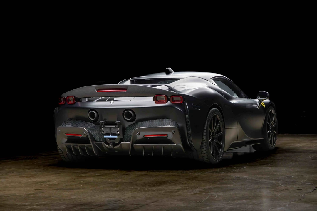 2022 Ferrari SF90 Stradale - Image 30 of 31