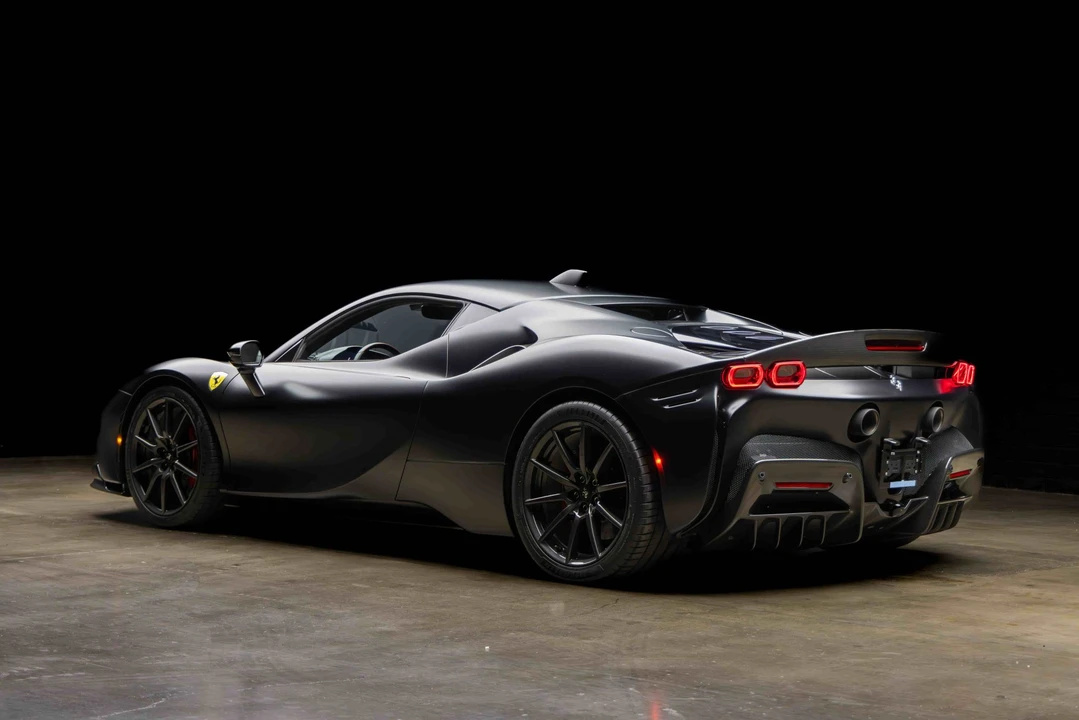 2022 Ferrari SF90 Stradale - Image 12 of 31