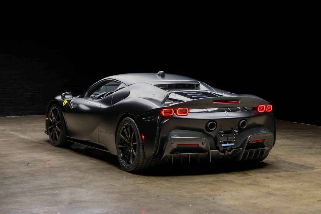 2022 Ferrari SF90 Stradale - Image 13 of 31