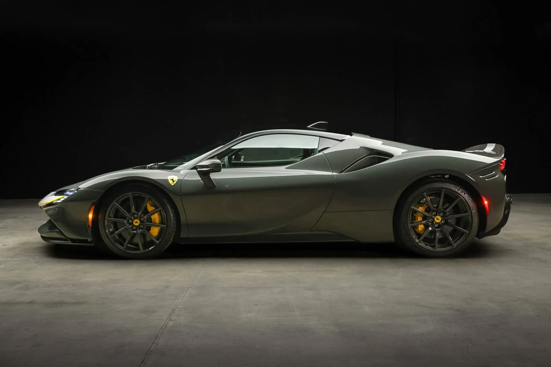 2022 Ferrari SF90 Stradale - Image 14 of 31