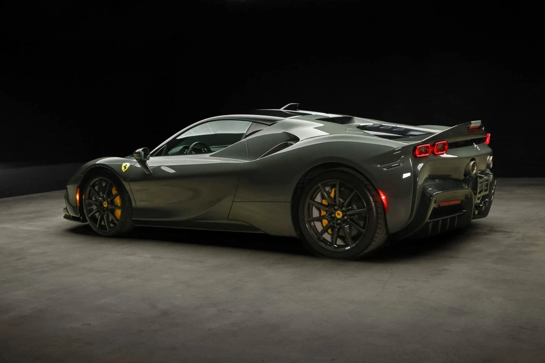 2022 Ferrari SF90 Stradale - Image 16 of 31