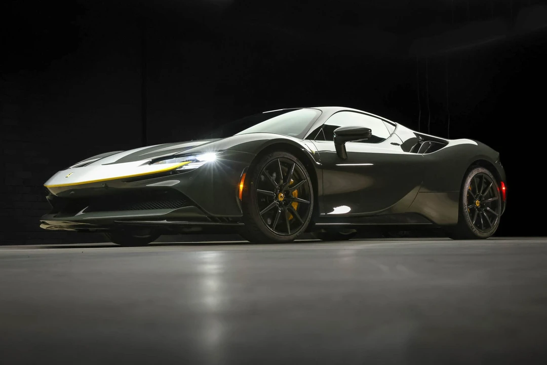 2022 Ferrari SF90 Stradale - Image 9 of 31