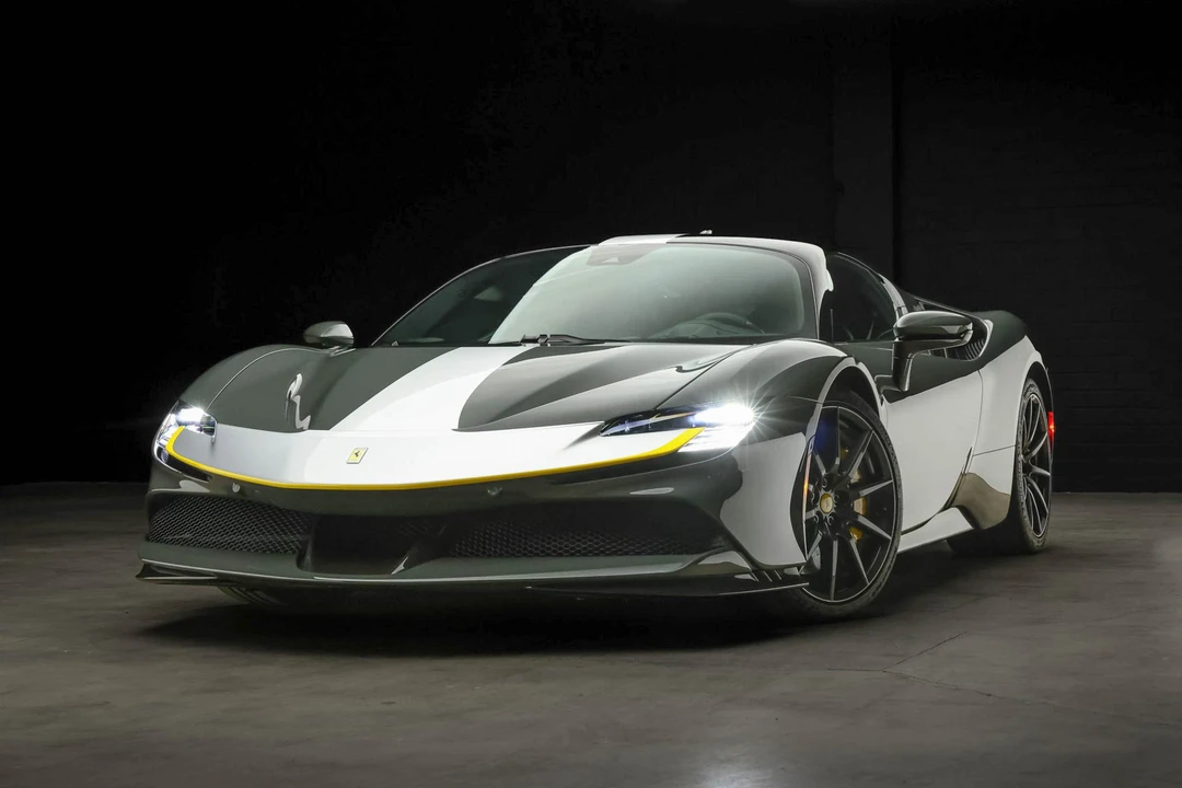 2022 Ferrari SF90 Stradale - Image 5 of 31