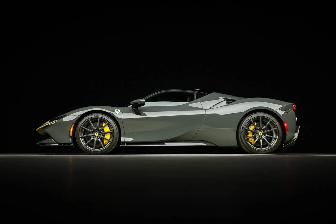 2022 Ferrari SF90 Stradale - Image 13 of 31