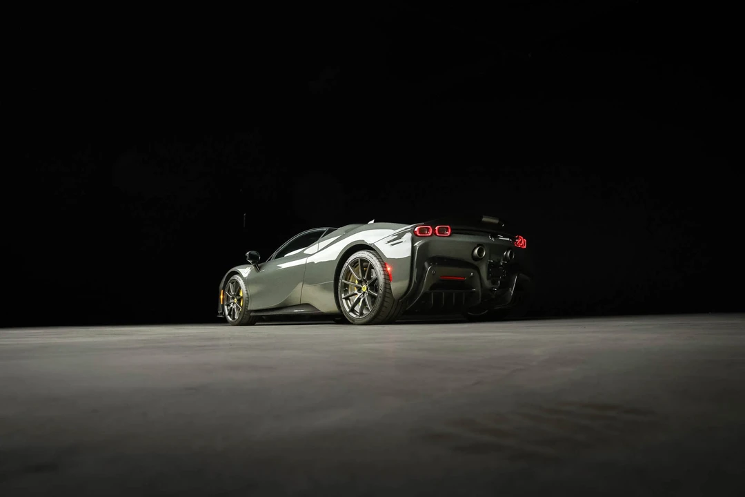2022 Ferrari SF90 Stradale - Image 17 of 31