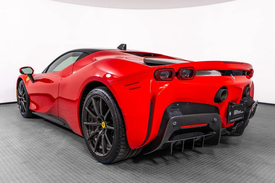 2022 Ferrari SF90 Stradale - Image 2 of 31
