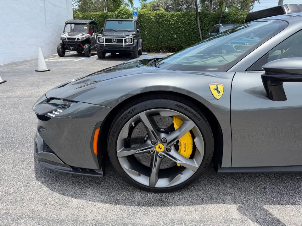 2022 Ferrari SF90 Stradale - Image 5 of 12