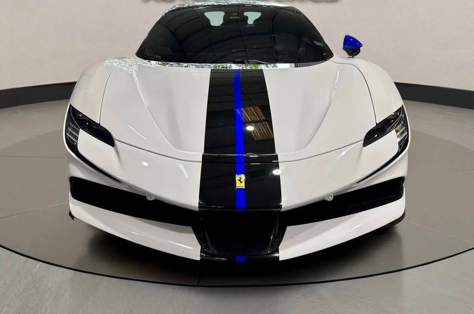 2022 Ferrari SF90 Stradale - Image 2 of 20