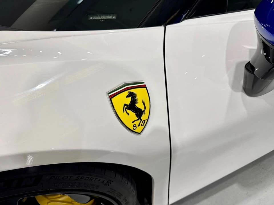 2022 Ferrari SF90 Stradale - Image 7 of 20