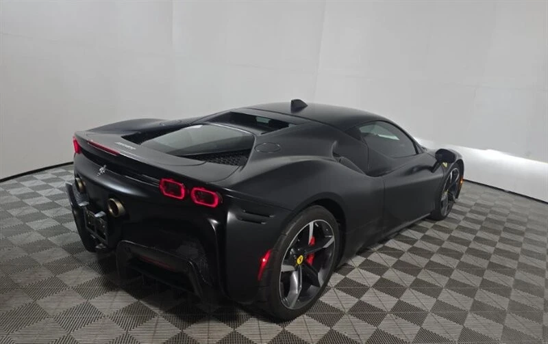 2022 Ferrari SF90 Stradale - Image 2 of 5
