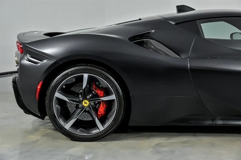 2022 Ferrari SF90 Stradale - Image 13 of 31