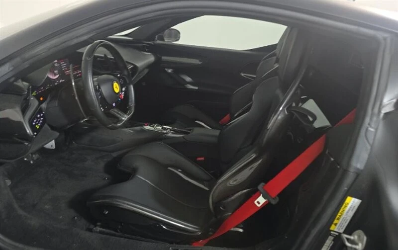 2022 Ferrari SF90 Stradale - Image 4 of 5