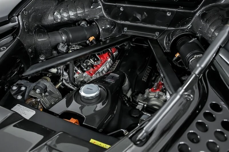2022 Ferrari SF90 Stradale - Image 21 of 31