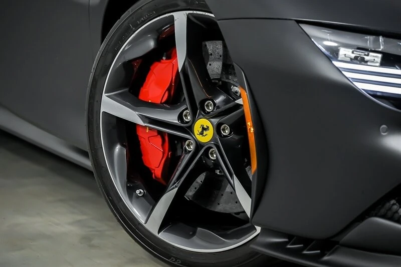 2022 Ferrari SF90 Stradale - Image 4 of 31