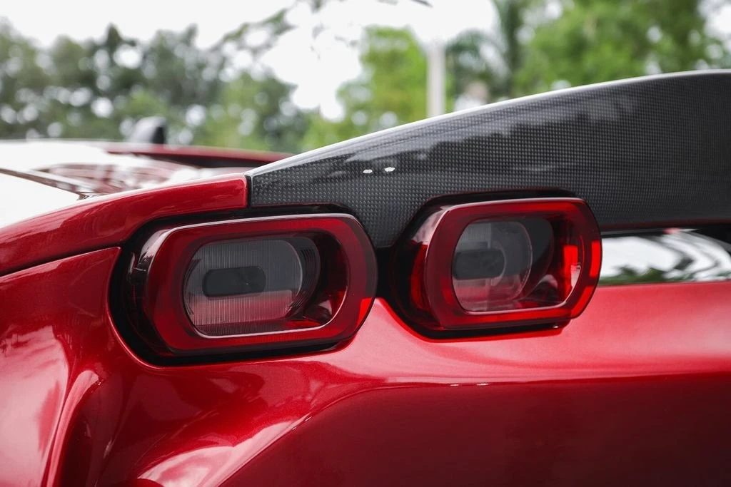 2022 Ferrari SF90 Stradale - Image 19 of 31