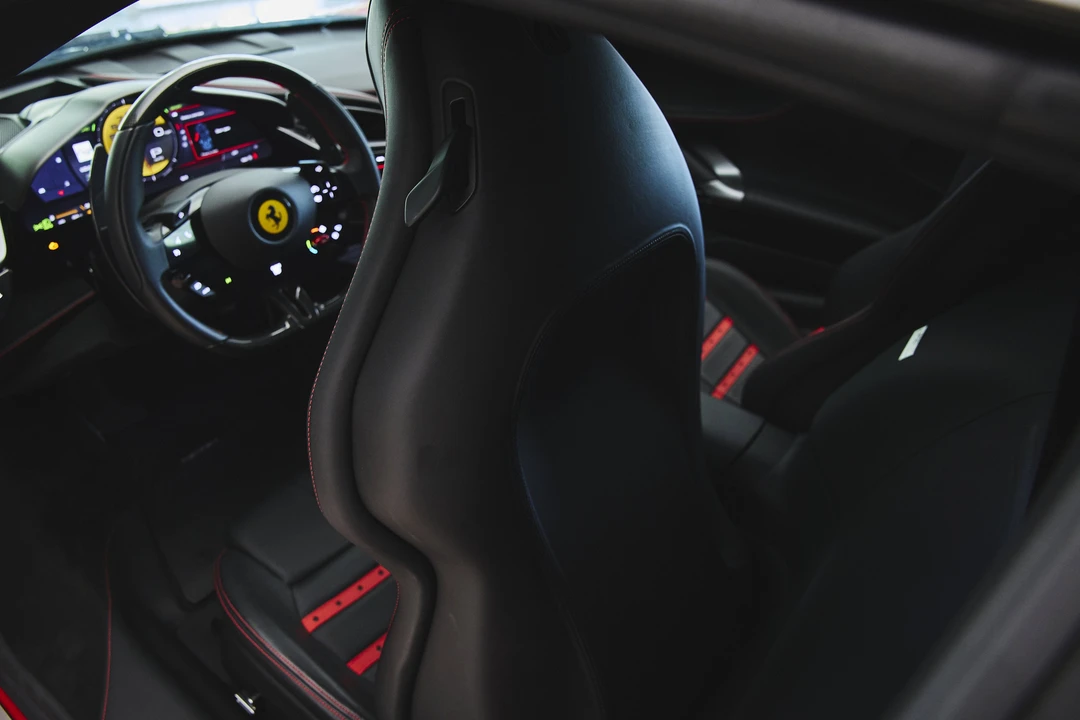 2022 Ferrari SF90 Stradale - Image 29 of 31