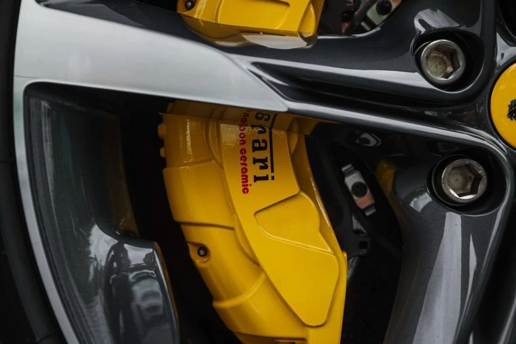 2022 Ferrari SF90 Stradale - Image 15 of 31
