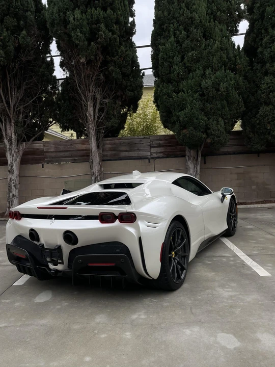 2022 Ferrari SF90 Stradale - Image 20 of 31